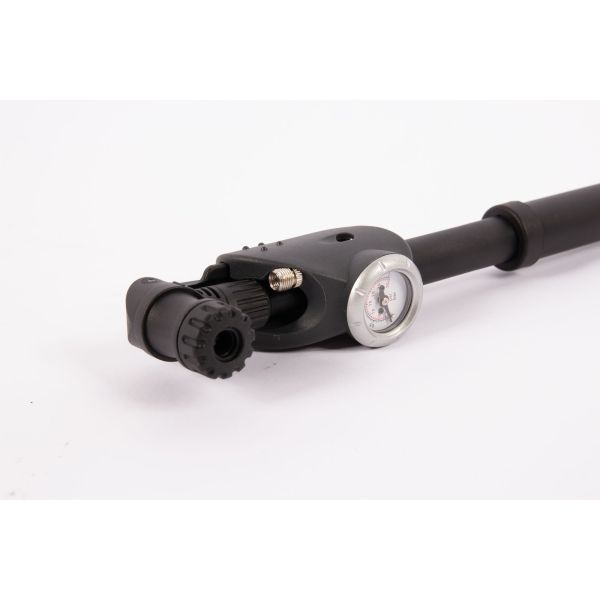 Pump With Pressure Gauge