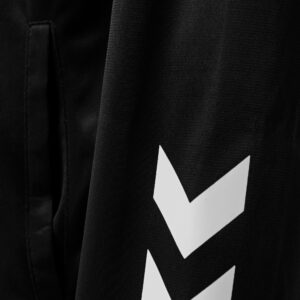 Poly Suit – Bild 4