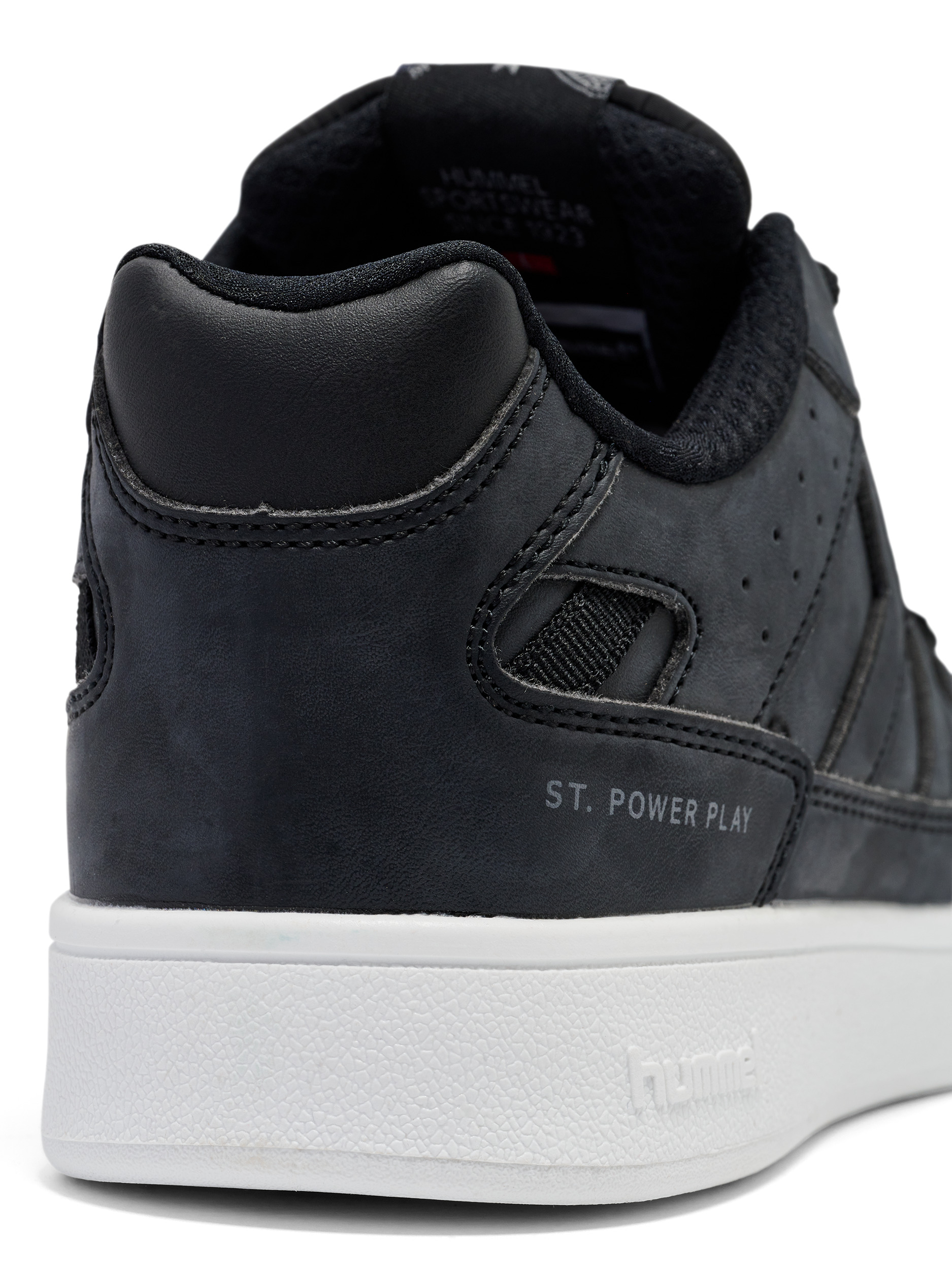 ST. POWER PLAY – Bild 4