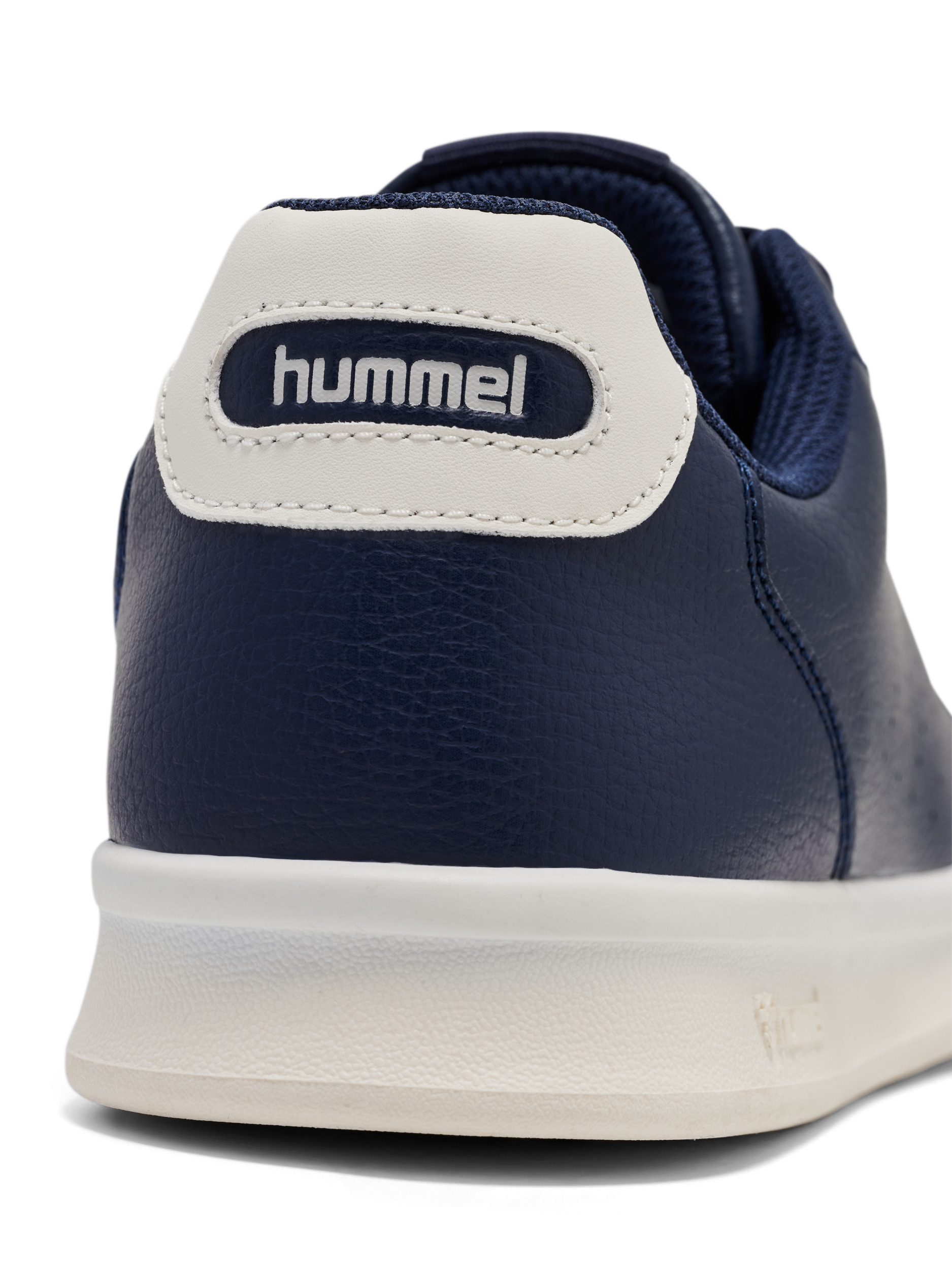 COURT LINE – Bild 4