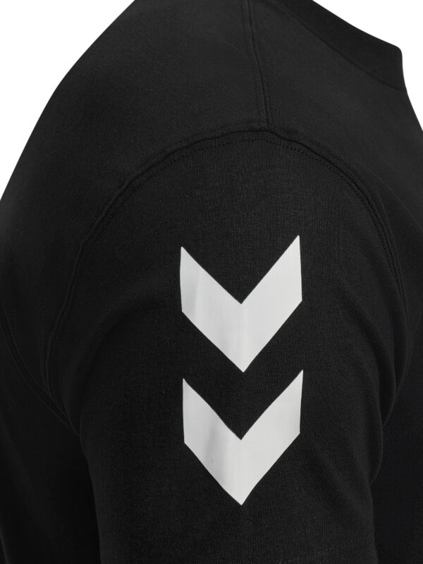 hmlGO 2.0 CHEVRON T-SHIRT S/S