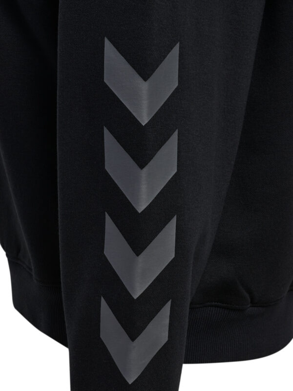 Chevron W Crewneck