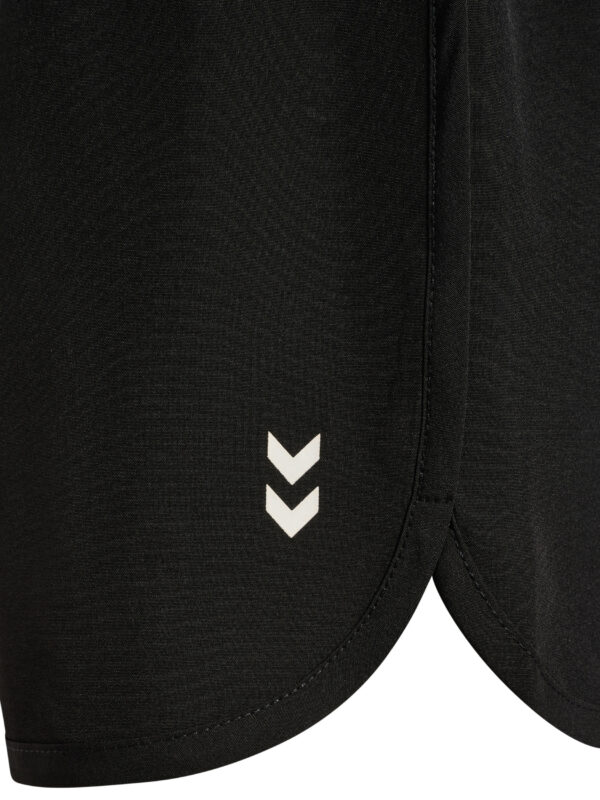 hmlTRAINING W CURVED SHORTS