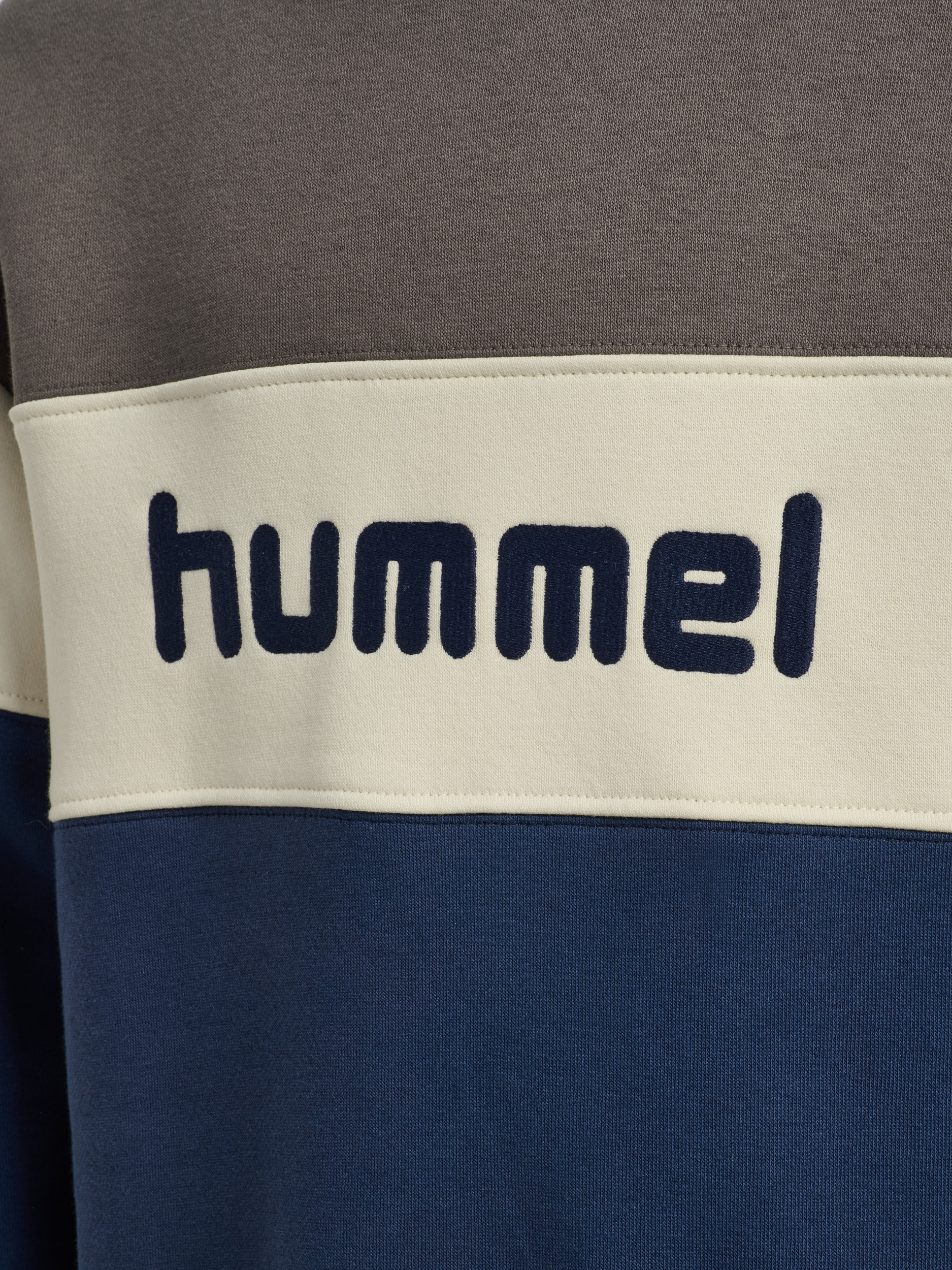 hmlJR LOOSE BLOCK CREWNECK – Bild 4