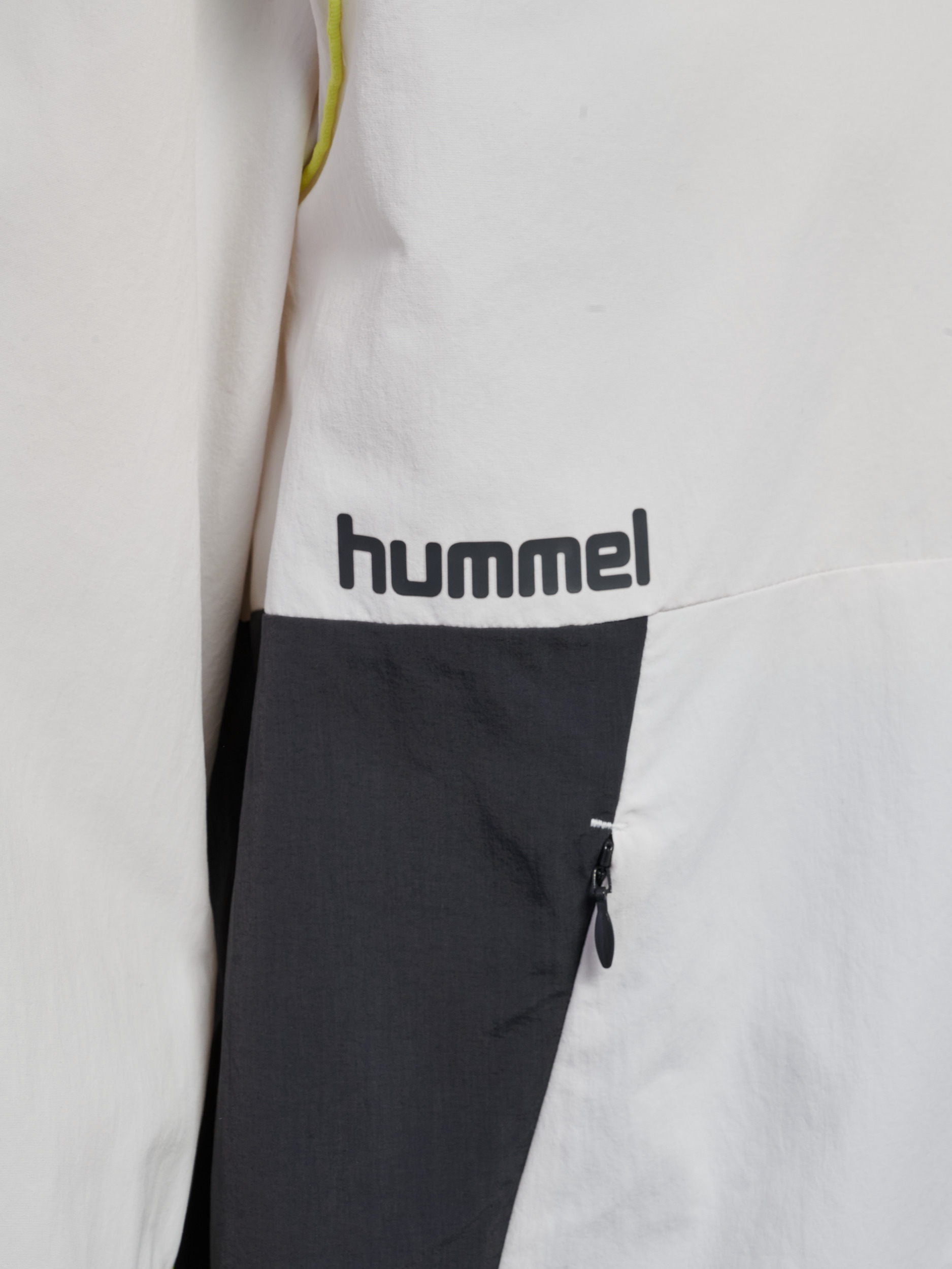 hmlBLAZE26 ATHLEISURE TRACK JACKET – Bild 5