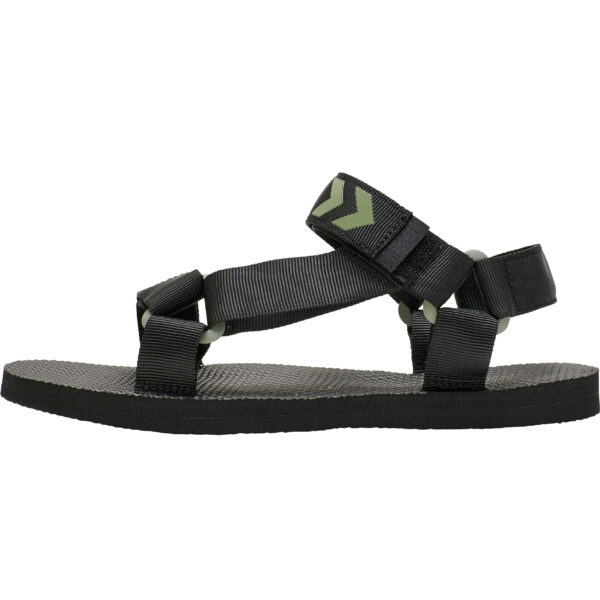 STRAP SANDAL