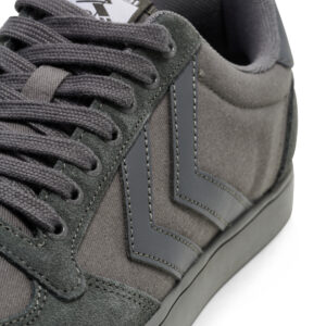 SLIMMER STADIL TONAL LOW – Bild 13