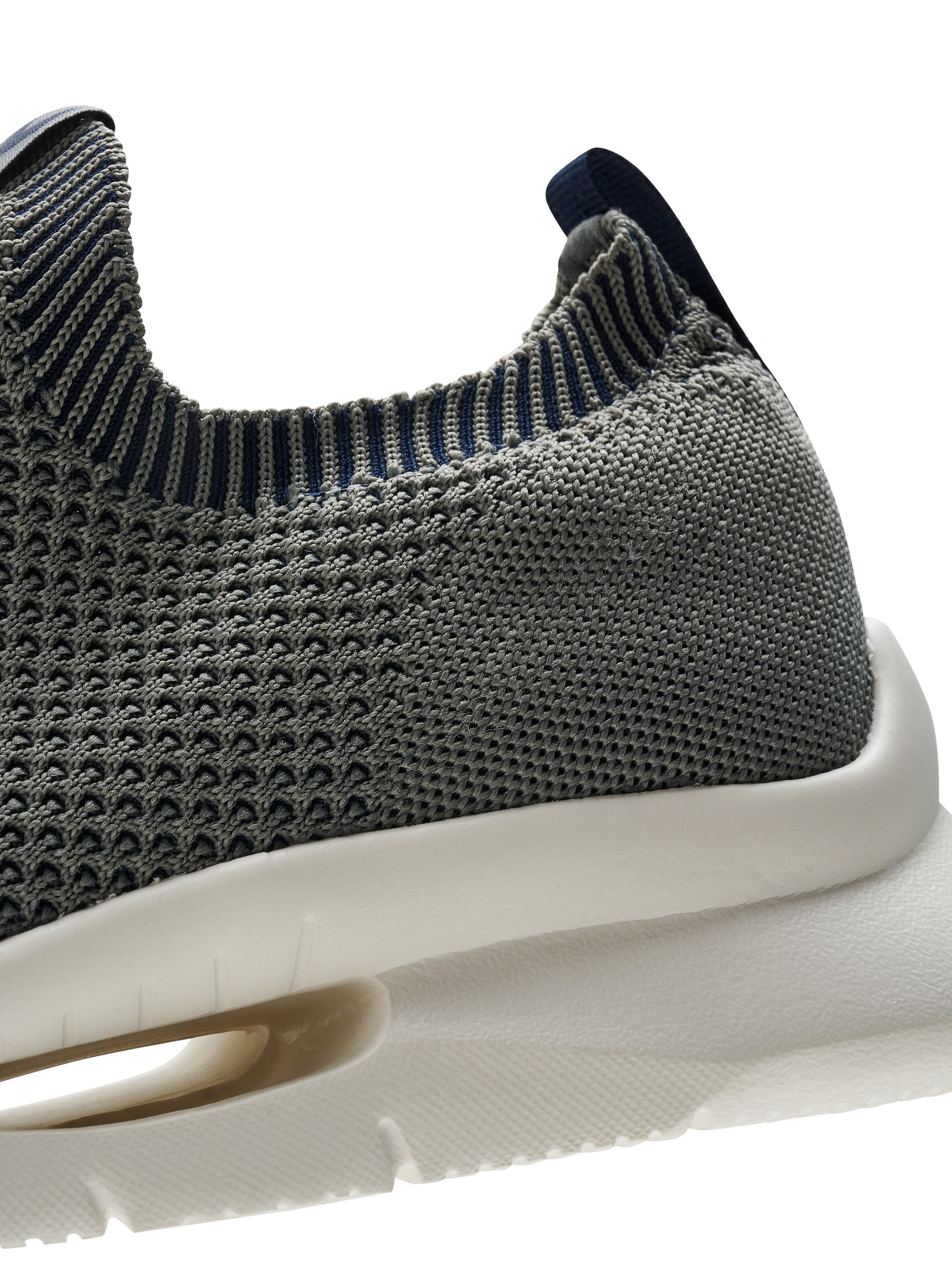 TATUM SEAMLESS – Bild 55