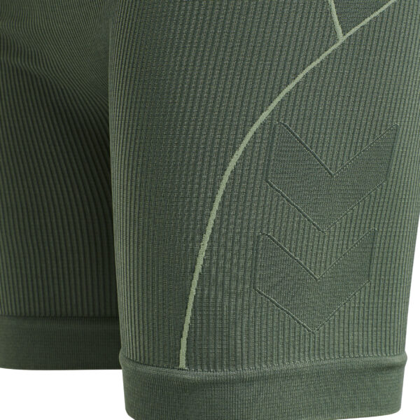 hmlTE CHRISTEL SEAMLESS SHORTS