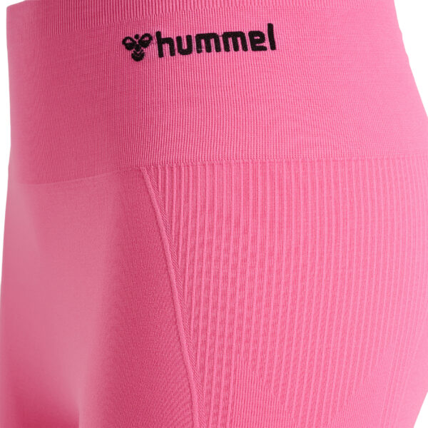 hmlTIF SEAMLESS SHORTS