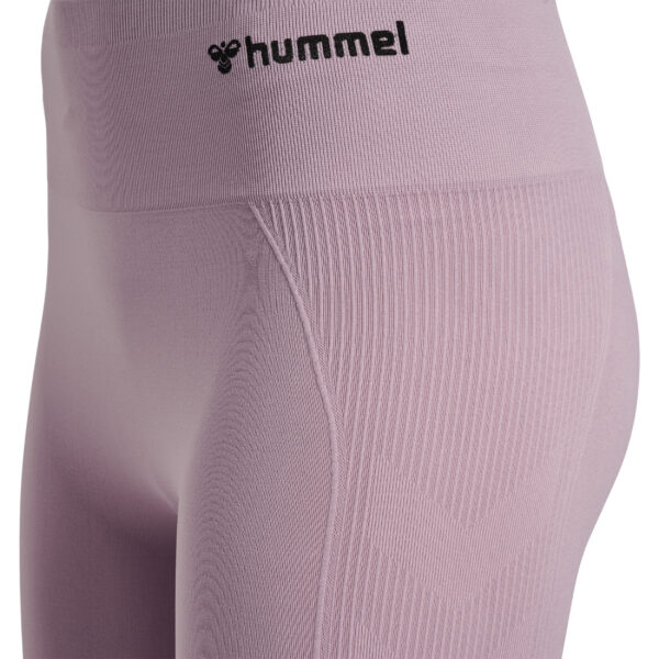 hmlTIF SEAMLESS SHORTS