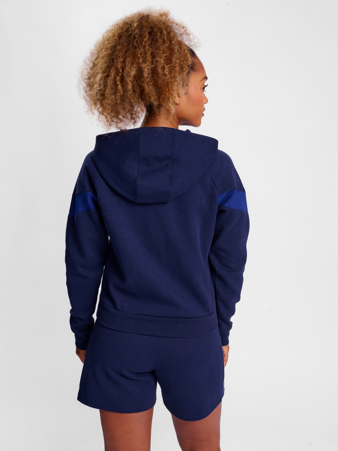 hmlTRAVEL ZIP HOODIE WOMAN – Bild 3