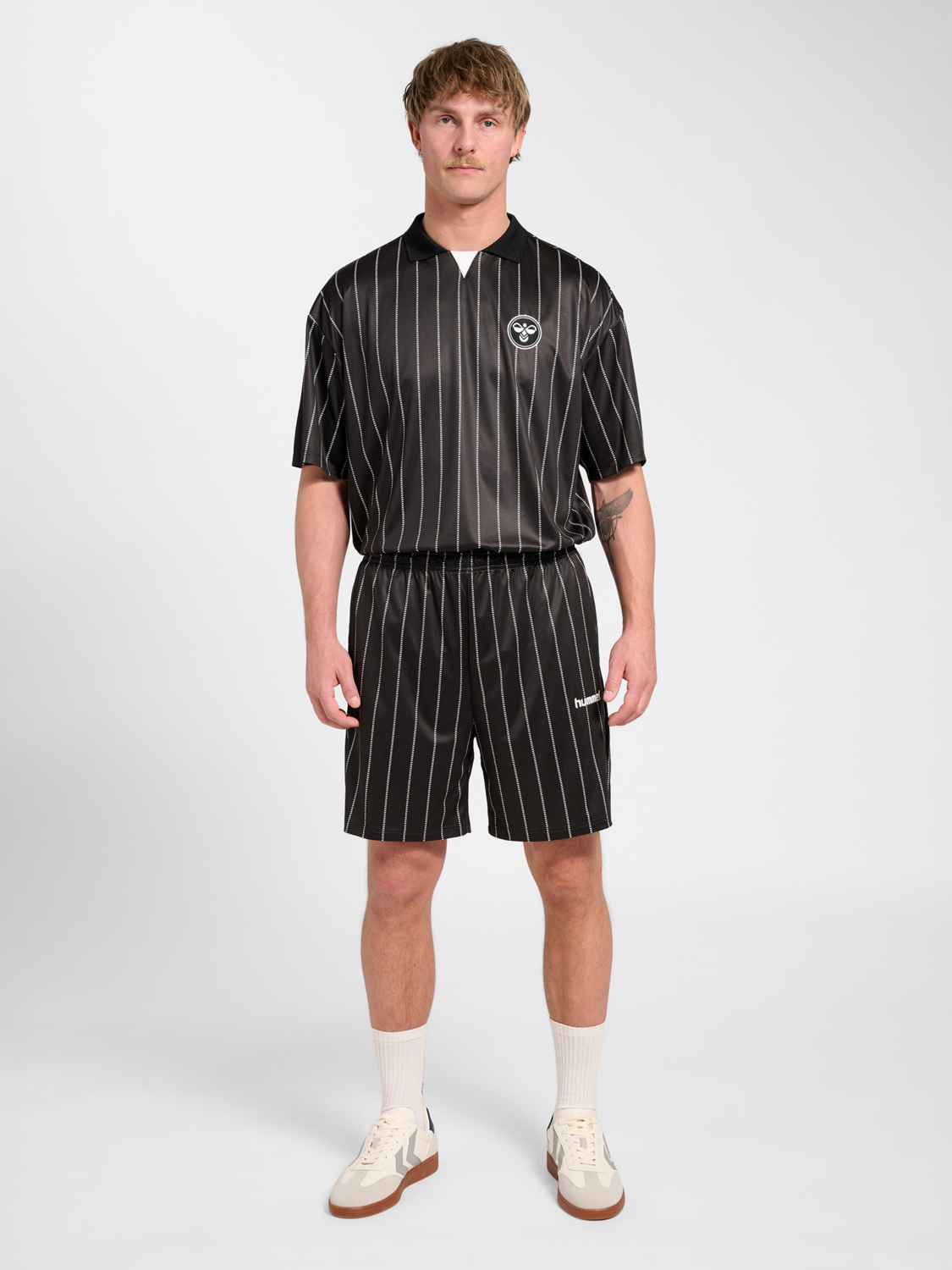 Chevron Pinstripe Shorts – Bild 3